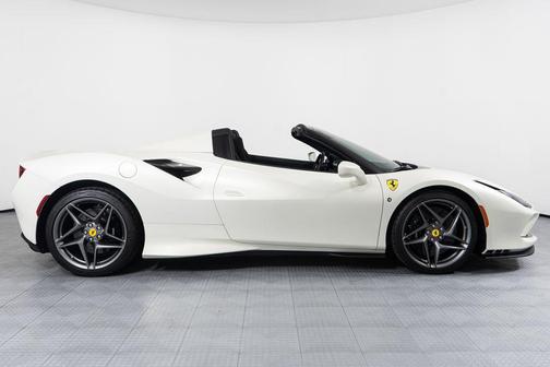 2023 Ferrari F8 Spider Base