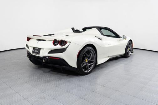 2023 Ferrari F8 Spider Base