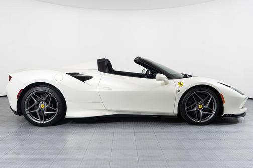 2023 Ferrari F8 Spider Base