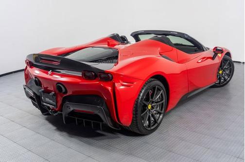 2023 Ferrari SF90 Spider 