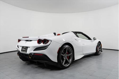 2022 Ferrari F8 Spider Base