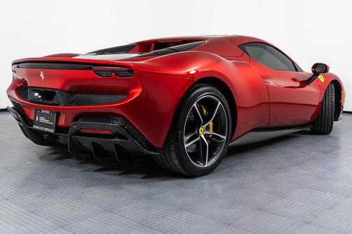 2023 Ferrari 296 GTS Base