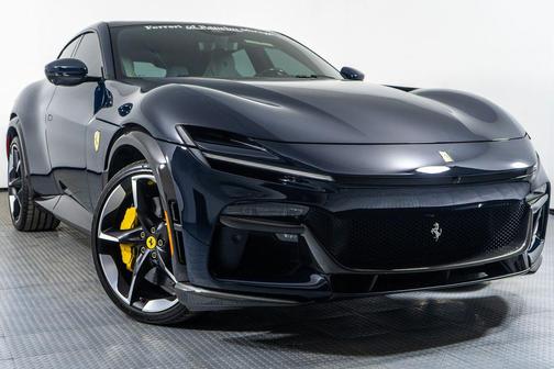 2025 Ferrari Purosangue Base