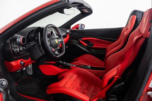 2023 Ferrari F8 Spider Base