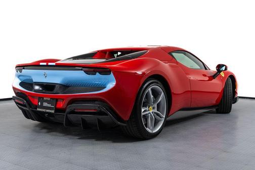 2023 Ferrari 296 GTS Base