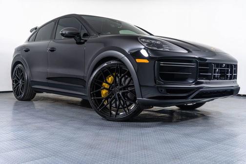 2023 Porsche Cayenne Turbo GT