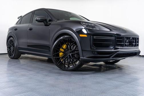 2023 Porsche Cayenne Turbo GT
