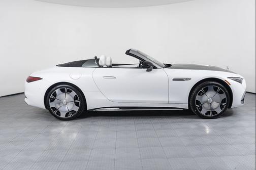 2026 Mercedes-Benz Maybach SL 680 Monogram Series 4MATIC
