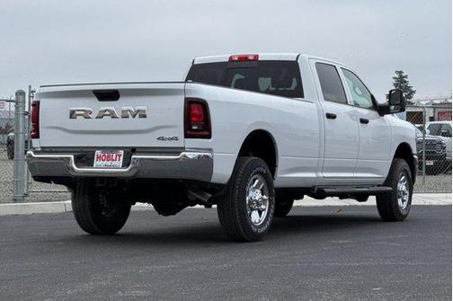 2026 RAM 2500 Tradesman Crew Cab 4x4 8' Box