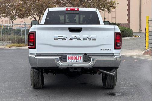 2026 RAM 2500 Tradesman Crew Cab 4x4 8' Box