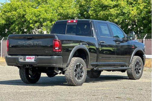 Diamond Black Crystal Pearlcoat 2026 RAM 2500 Warlock Crew Cab 4x4 6'4' Box