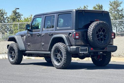 Granite Crystal Metallic Clearcoat 2026 Jeep Wrangler Willys
