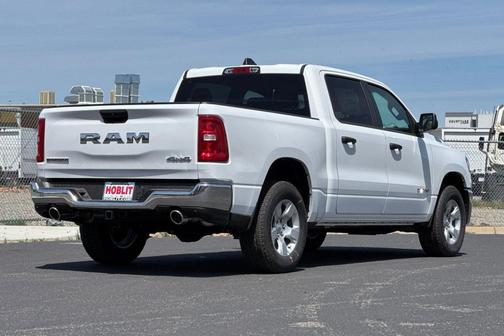 Bright White Clearcoat 2026 RAM 1500 Big Horn/Lone Star