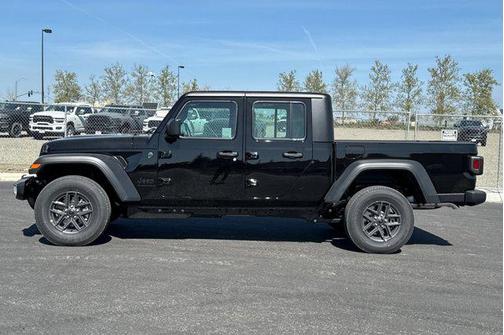 Black Clearcoat 2026 Jeep Gladiator Sport