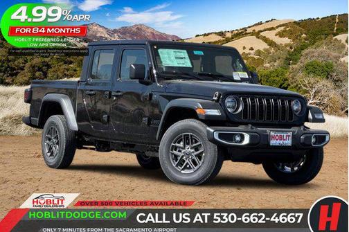 Black Clearcoat 2026 Jeep Gladiator Sport