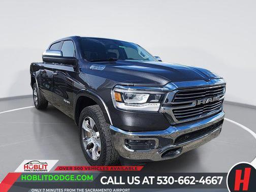 Granite Crystal Metallic Clearcoat 2019 RAM 1500 Laramie