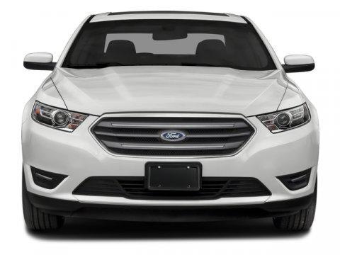 2018 Ford Taurus SEL