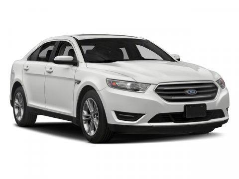 2018 Ford Taurus SEL