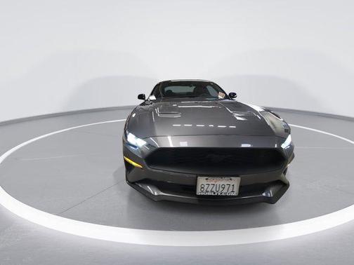 2021 Ford Mustang EcoBoost