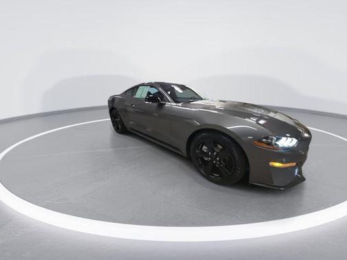 2021 Ford Mustang EcoBoost