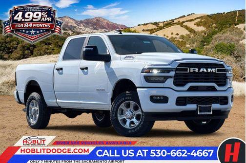 Bright White Clearcoat 2026 RAM 2500 Big Horn Crew Cab 4x4 6'4' Box