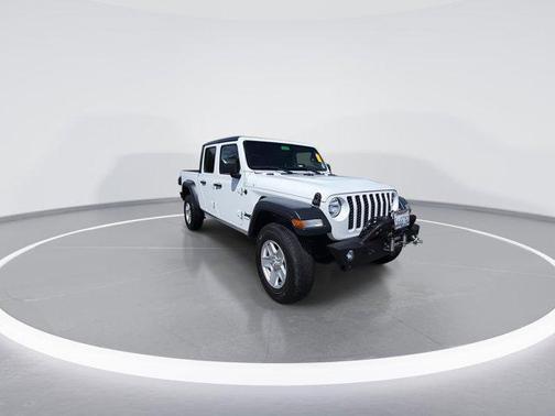 Bright White Clearcoat 2020 Jeep Gladiator Sport S