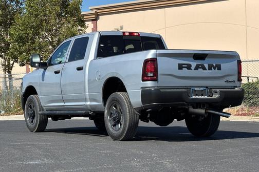 Silver Zynith 2026 RAM 3500 Tradesman Crew Cab 4x4 6'4' Box