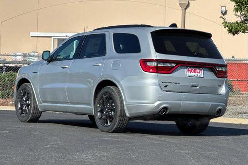 Triple Nickel 2026 Dodge Durango GT HEMI V8 AWD