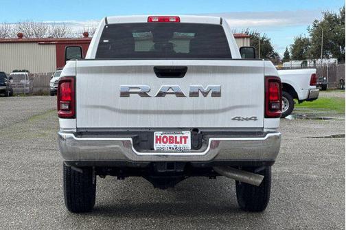 2026 RAM 2500 Tradesman Crew Cab 4x4 8' Box