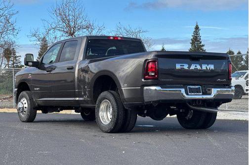 2026 RAM 3500 Big Horn Crew Cab 4x4 8' Box