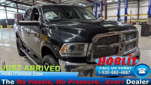 Photo 1 of 7 of 2015 RAM 2500 Laramie