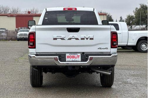 2026 RAM 2500 Tradesman Crew Cab 4x4 8' Box