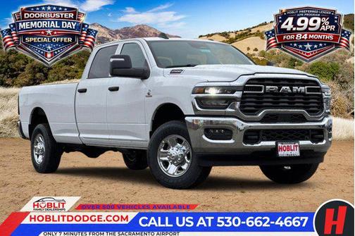 Bright White Clearcoat 2026 RAM 2500 Tradesman Crew Cab 4x4 8' Box