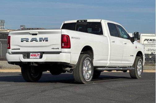 2026 RAM 3500 Laramie Crew Cab 4x4 8' Box