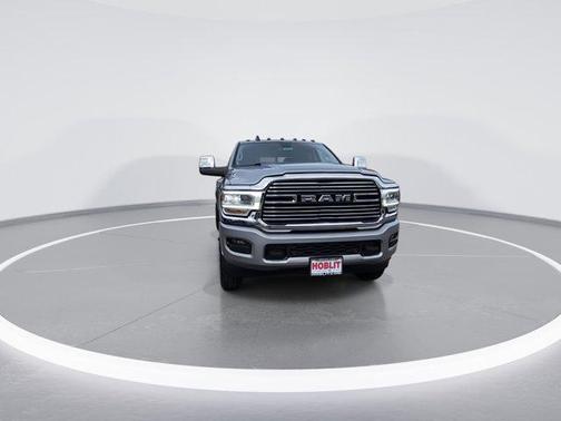 2024 RAM 3500 Laramie Crew Cab 4x4 8' Box