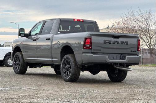 2026 RAM 2500 Big Horn Crew Cab 4x4 6'4' Box