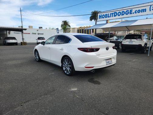 2023 Mazda Mazda3 FWD w/Select Package