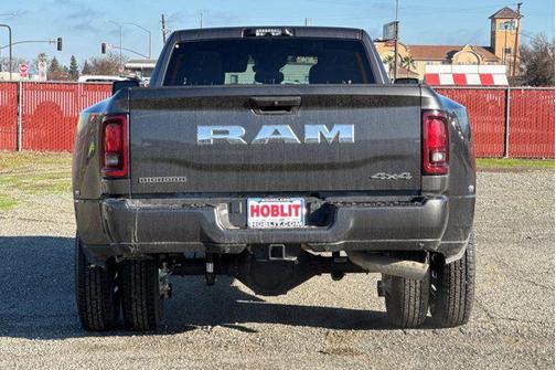 2026 RAM 3500 Big Horn Crew Cab 4x4 8' Box