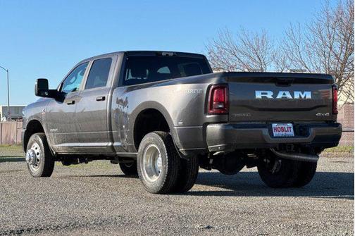 2026 RAM 3500 Big Horn Crew Cab 4x4 8' Box