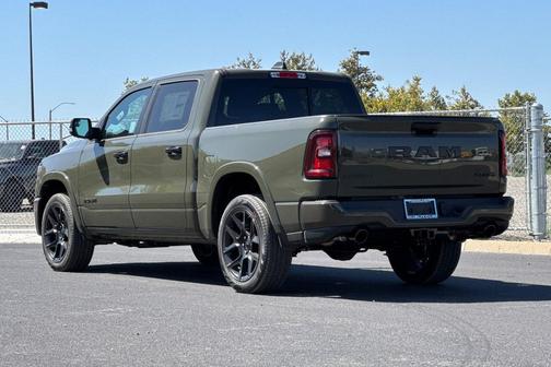 Tank 2026 RAM 1500 Laramie