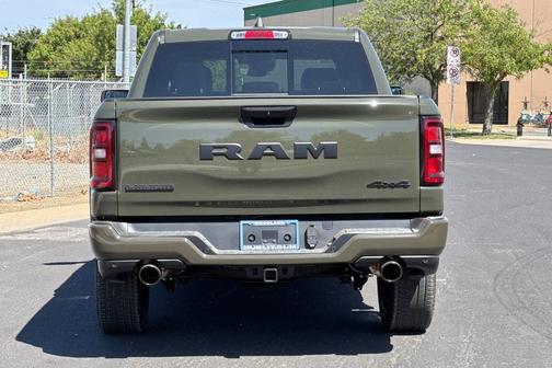 Tank 2026 RAM 1500 Laramie