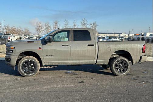 2026 RAM 2500 Big Horn Crew Cab 4x4 6'4' Box