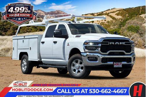Bright White Clearcoat 2026 RAM 3500 Tradesman/Big Horn