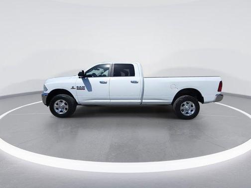 Bright White Clearcoat 2017 RAM 2500 Big Horn Crew Cab 4x4 8' Box