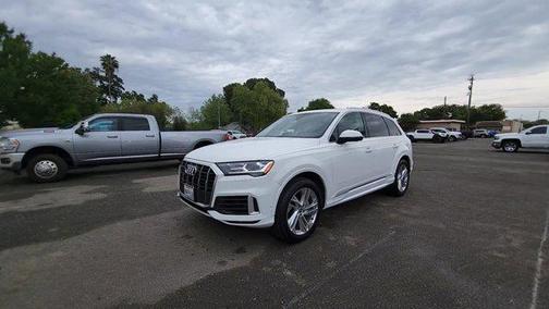 Carrara White 2021 Audi Q7 55 Premium Plus