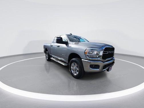 2023 RAM 2500 Big Horn Crew Cab 4x4 6'4' Box