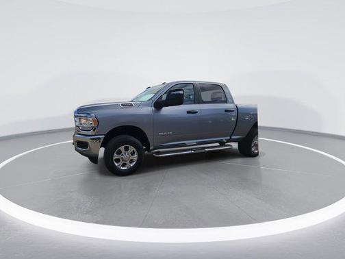 2023 RAM 2500 Big Horn Crew Cab 4x4 6'4' Box