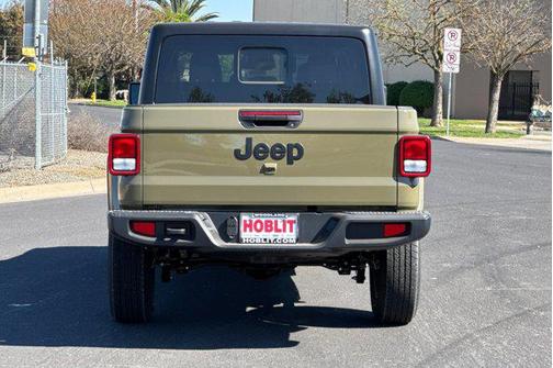 41 2026 Jeep Gladiator Sport S