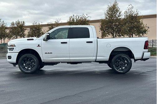 2026 RAM 2500 Big Horn Crew Cab 4x4 6'4' Box