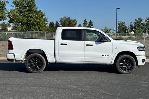 Bright White Clearcoat 2026 RAM 1500 Laramie